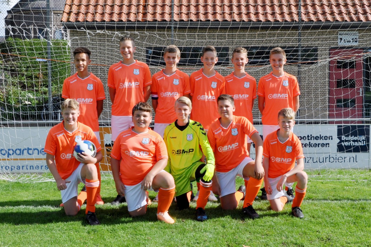 Teamfoto Hugo Boys JO15-1